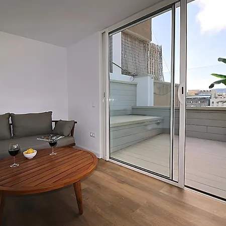 Incredible Penthouse With Jacuzzi In The Center, Unique In The Area Barcelona