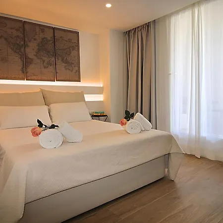 Incredible Penthouse With Jacuzzi In The Center, Unique In The Area Barcelona