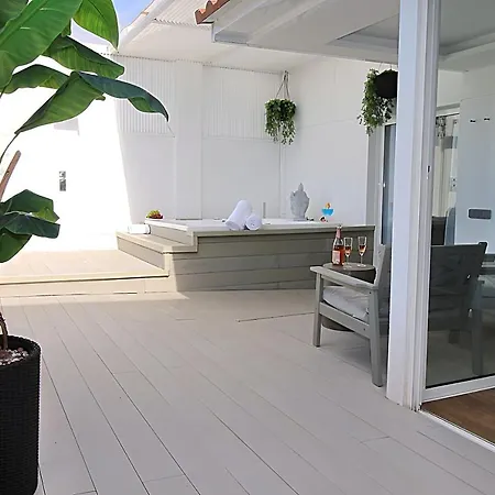 Incredible Penthouse With Jacuzzi In The Center, Unique In The Area Διαμέρισμα *